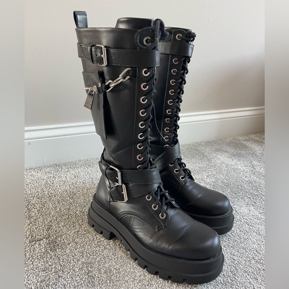 Zara Black Knee-High Lace-Up Boots with Buckles